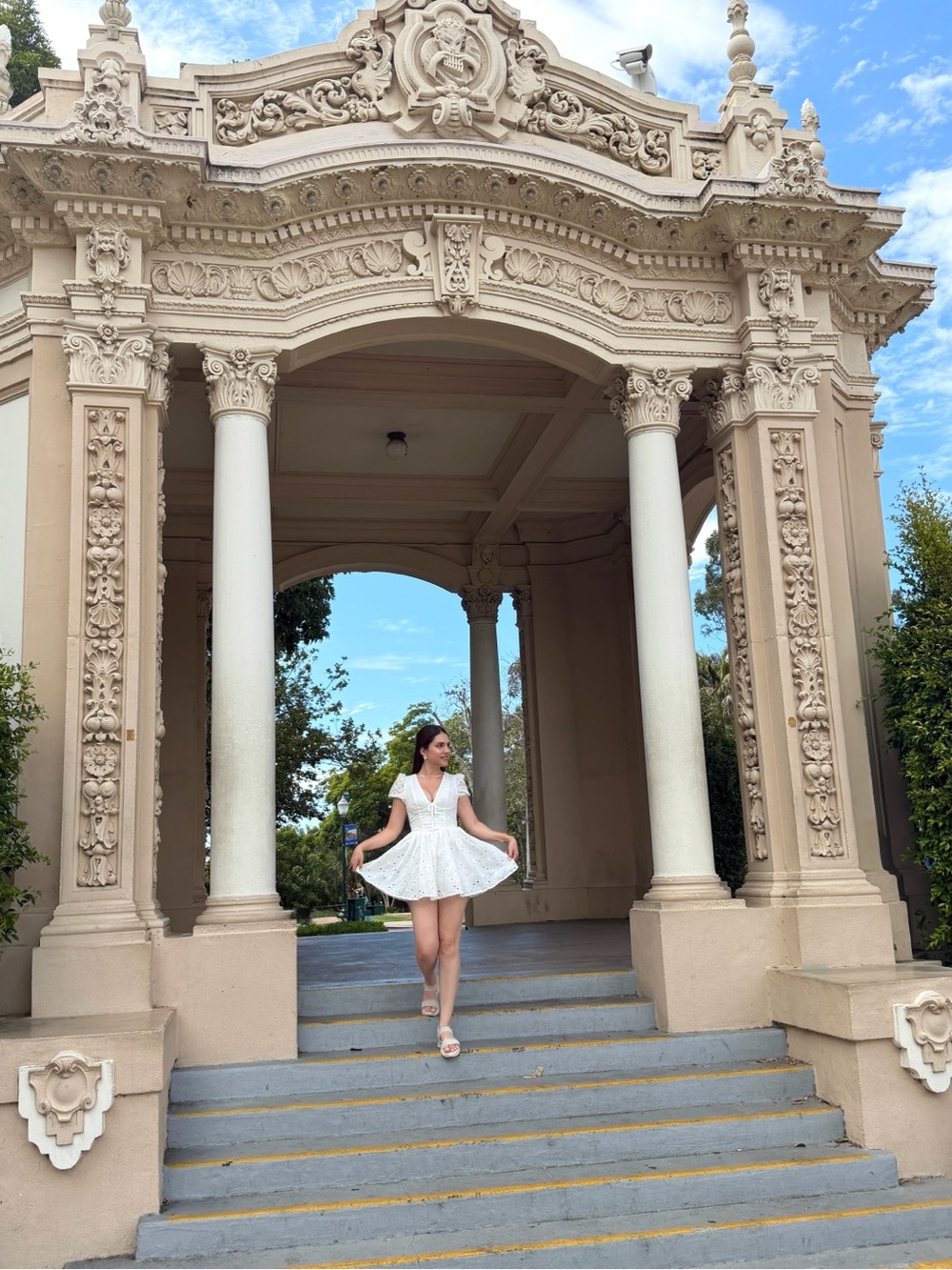Women's White Eyelet V‑Neck Casual Mini Dress